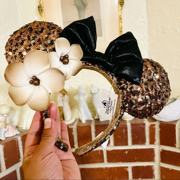 Disney Accessories - Limited Release *Disney Parks Aulani Minnie Ears